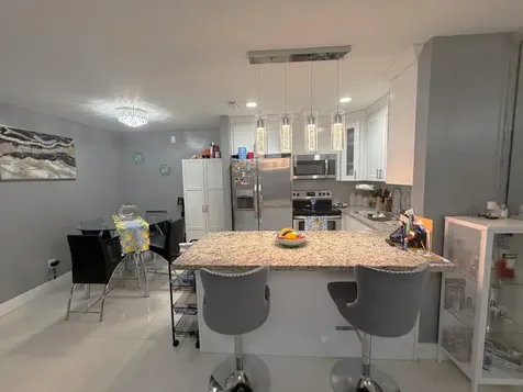 6575 W 27th Court Hialeah FL 33016