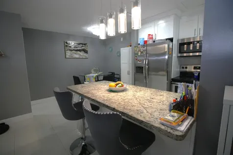 6575 W 27th Court Hialeah FL 33016