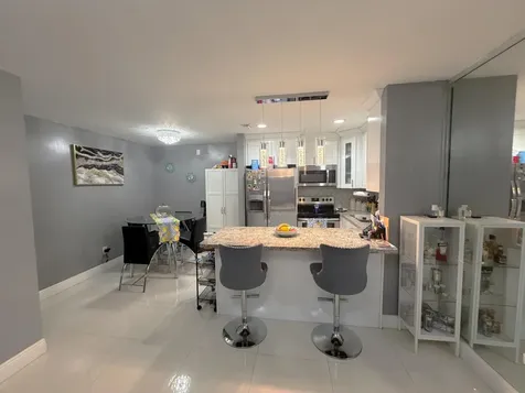 6575 W 27th Court Hialeah FL 33016