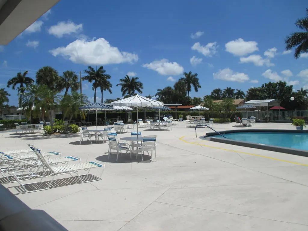 2715 Emory Drive E West Palm Beach FL 33415