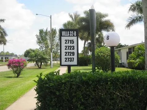 2715 Emory Drive E West Palm Beach FL 33415