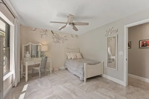 13275 Garwood Court Wellington FL 33414