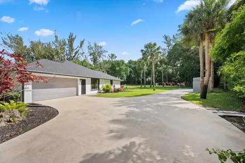 13275 Garwood Court Wellington FL 33414