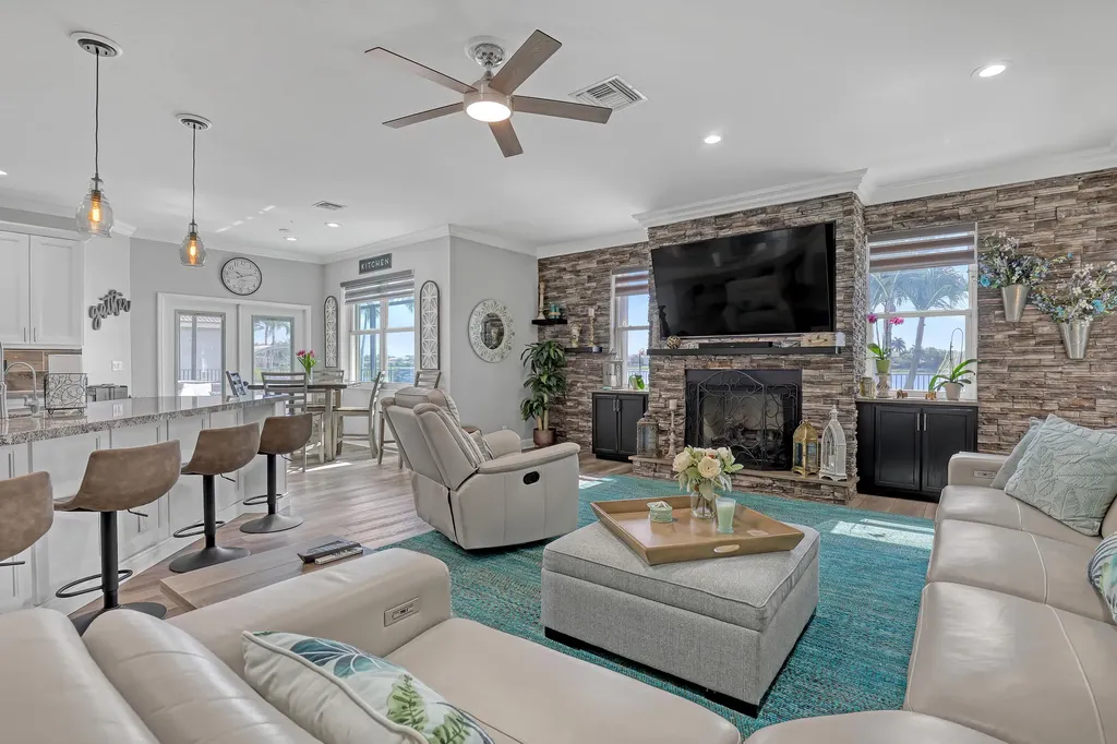 1436 Stonehaven Estates Drive West Palm Beach FL 33411