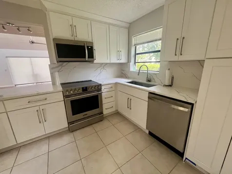 491 Deer Creek Wildwood Lane Lane E Deerfield Beach FL 33442