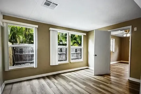 515 Cypress Road Vero Beach FL 32963