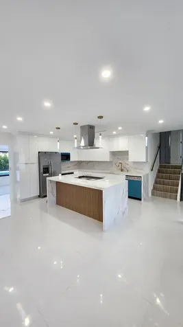 1275 NE 200th Terrace Miami FL 33179