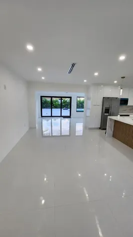 1275 NE 200th Terrace Miami FL 33179