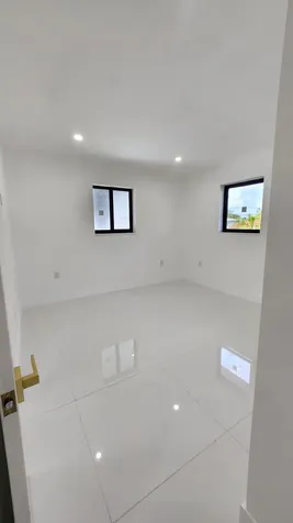 1275 NE 200th Terrace Miami FL 33179