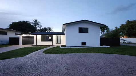 1275 NE 200th Terrace Miami FL 33179