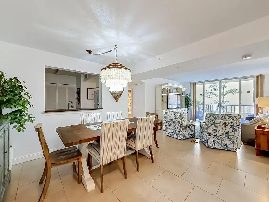 1341 SE 3rd Avenue Dania Beach FL 33004
