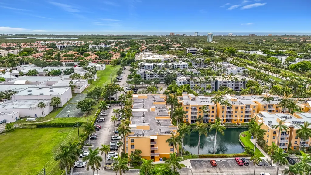 1341 SE 3rd Avenue Dania Beach FL 33004