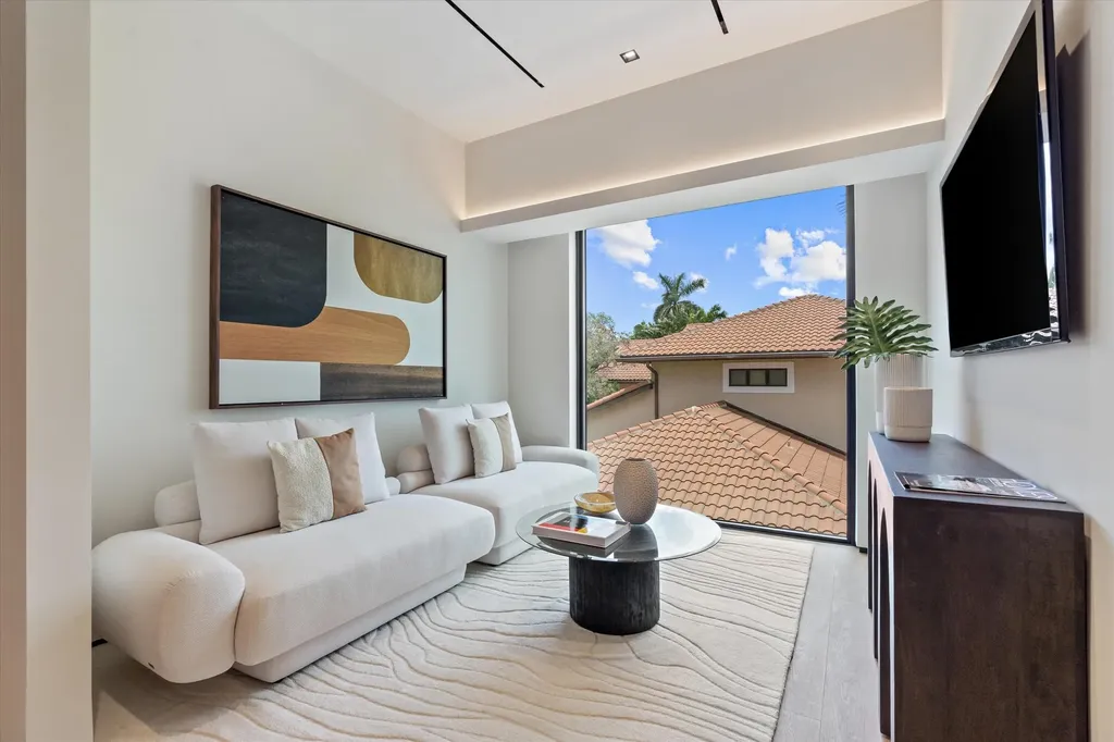 1721 SE 11th Street Fort Lauderdale FL 33316