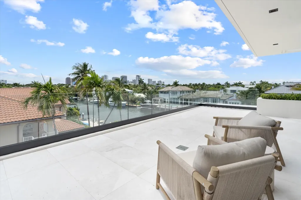 1721 SE 11th Street Fort Lauderdale FL 33316