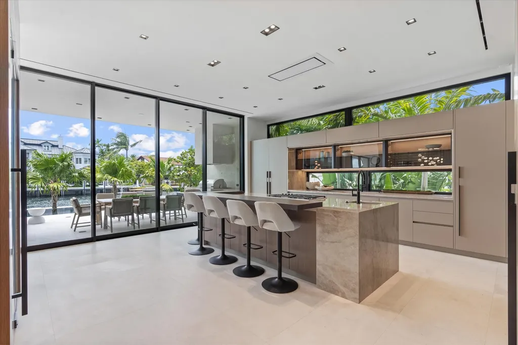1721 SE 11th Street Fort Lauderdale FL 33316