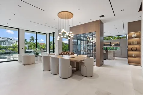 1721 SE 11th Street Fort Lauderdale FL 33316