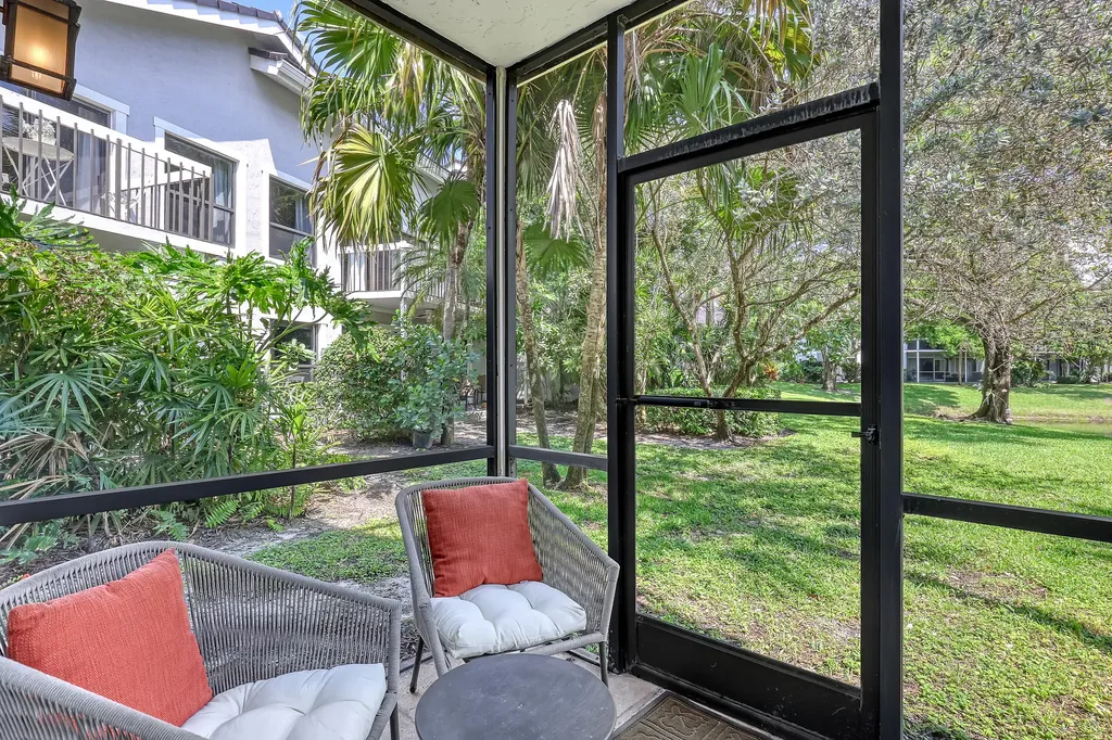 11863 Wimbledon Circle Wellington FL 33414