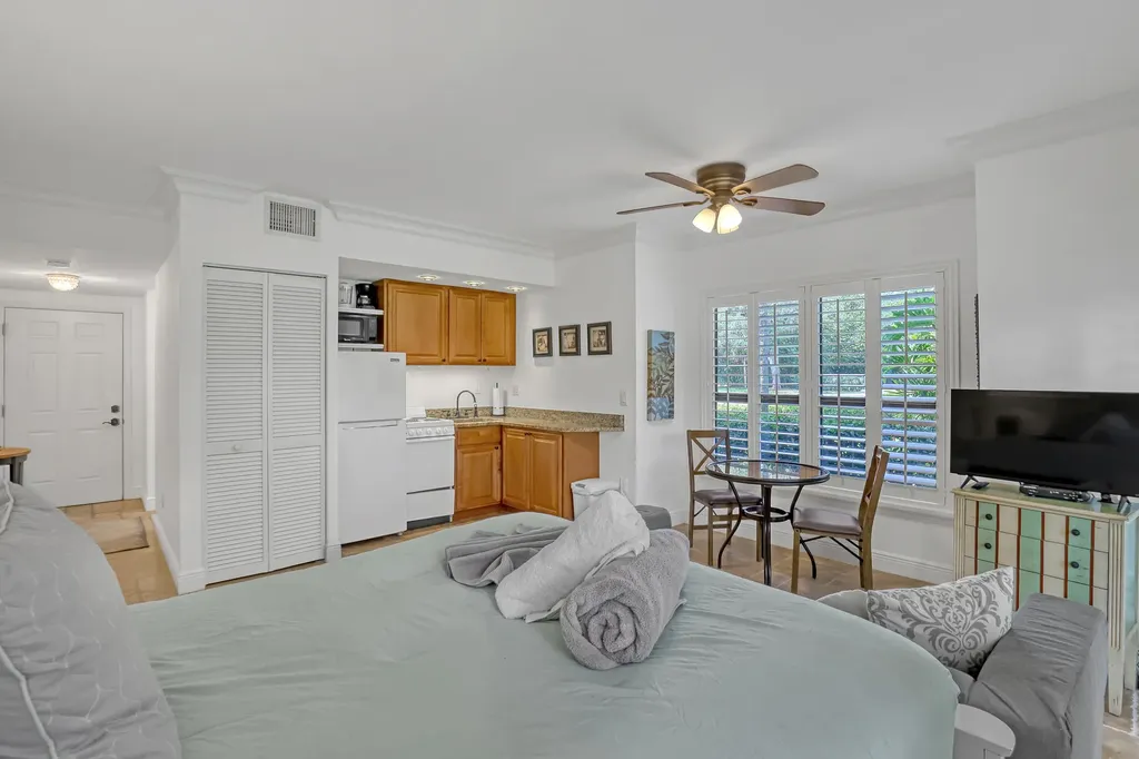 11863 Wimbledon Circle Wellington FL 33414