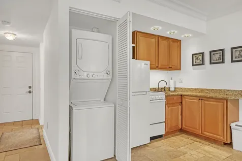 11863 Wimbledon Circle Wellington FL 33414