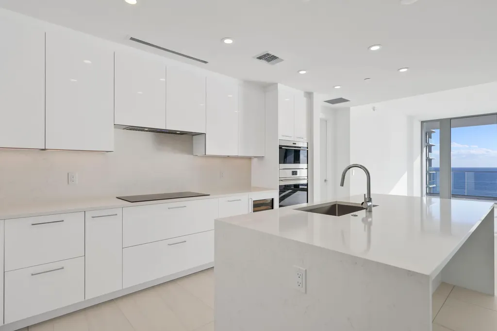 153 N Seabreeze Boulevard Fort Lauderdale FL 33304