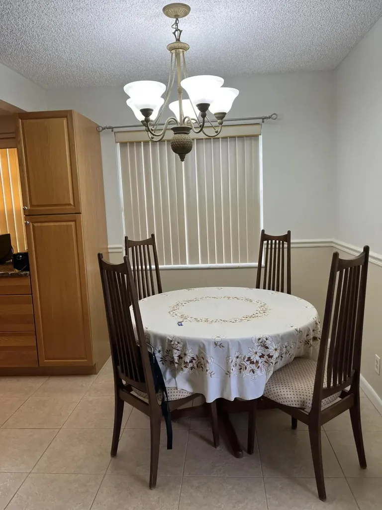 434 Normandy Delray Beach FL 33484