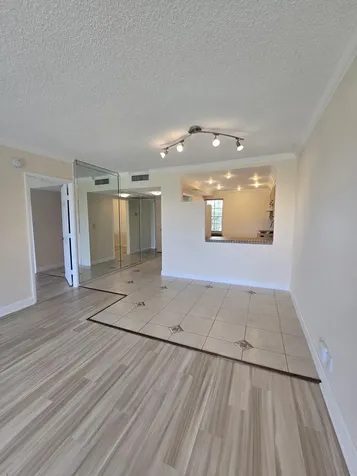 2900 N Palm Aire Drive N Pompano Beach FL 33069