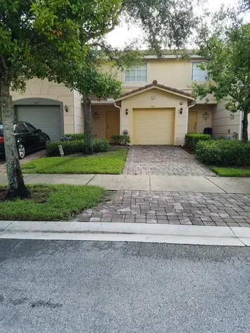 461 SE Bloxham Way Stuart FL 34997