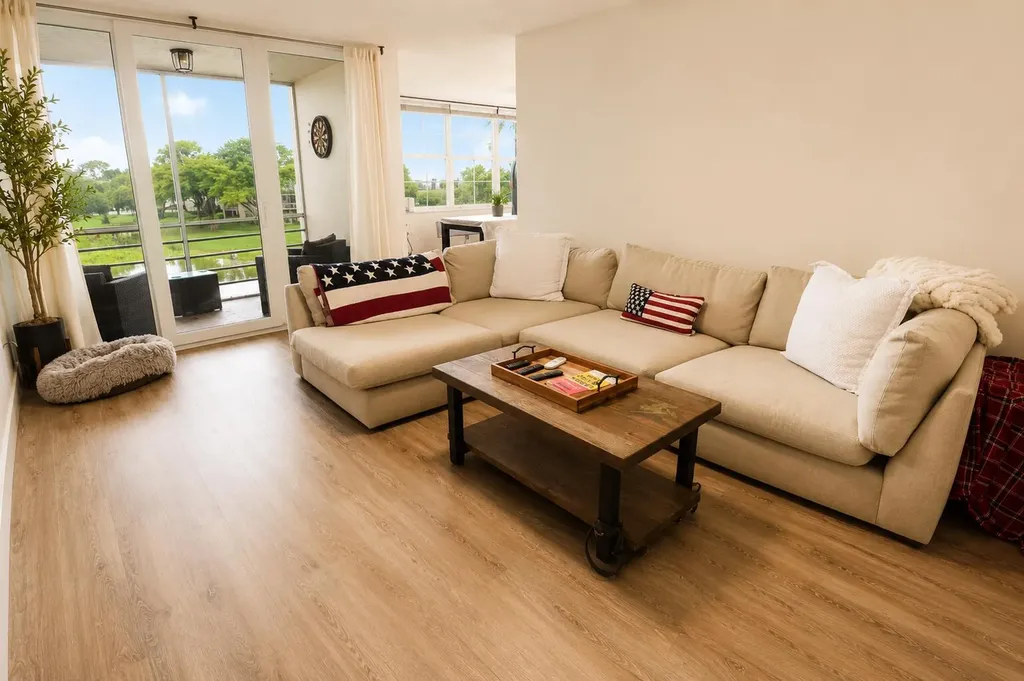 9491 Evergreen Place Davie FL 33324