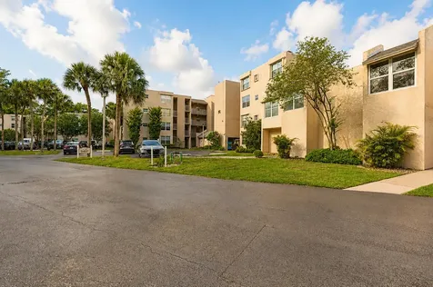 9491 Evergreen Place Davie FL 33324
