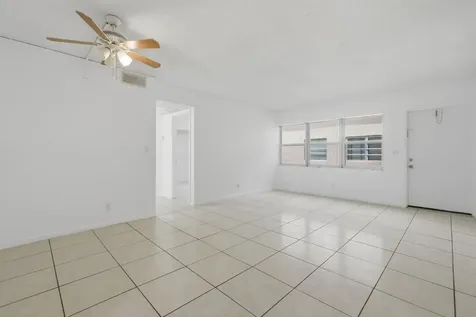 10148 Twin Lakes Drive Coral Springs FL 33071