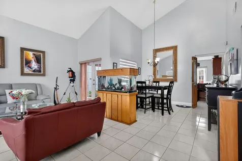 18977 NW 63rd Court Circle Miami Gardens FL 33015