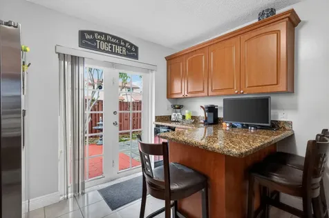 18977 NW 63rd Court Circle Miami Gardens FL 33015