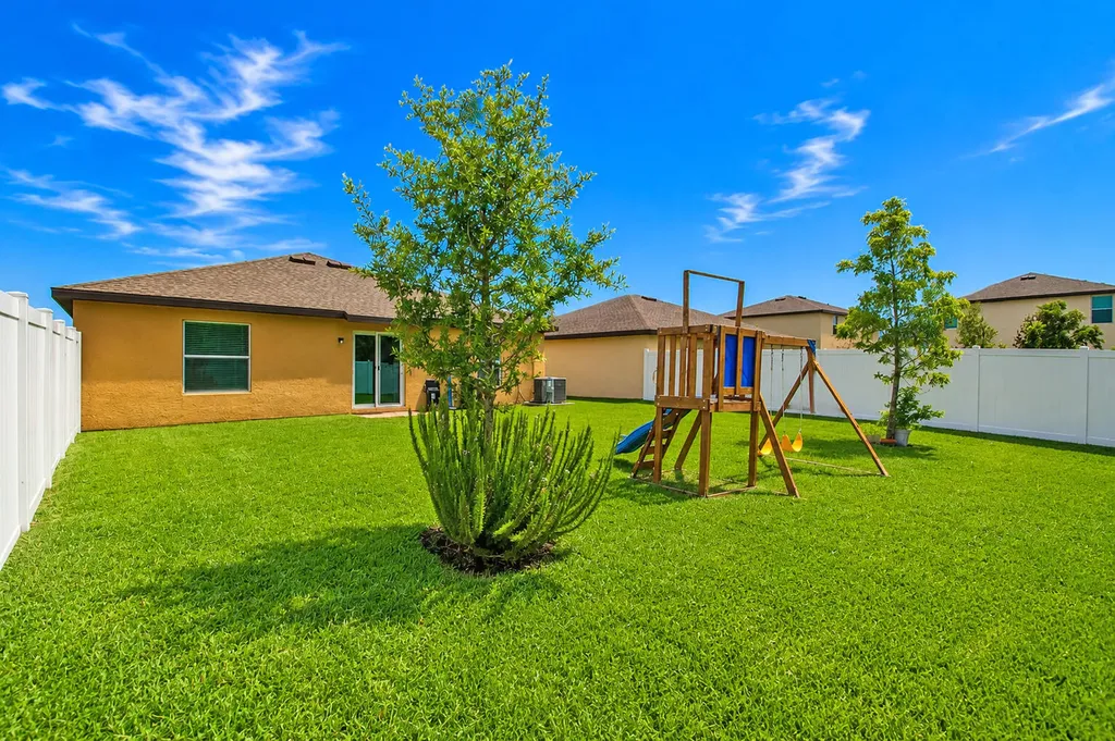 4242 Thurso Way Fort Pierce FL 34947