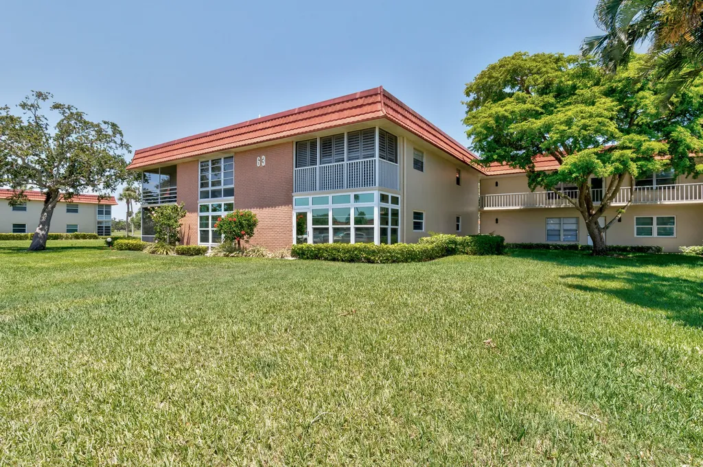 63 Woodland Drive Vero Beach FL 32962