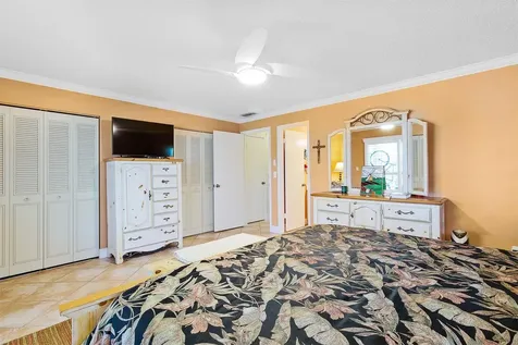 63 Woodland Drive Vero Beach FL 32962