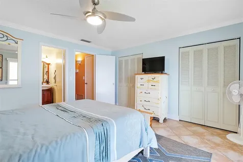63 Woodland Drive Vero Beach FL 32962