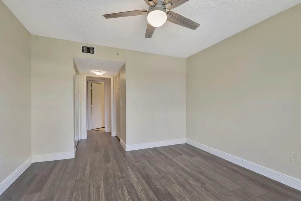 600 N Crestwood Court Court N Royal Palm Beach FL 33411