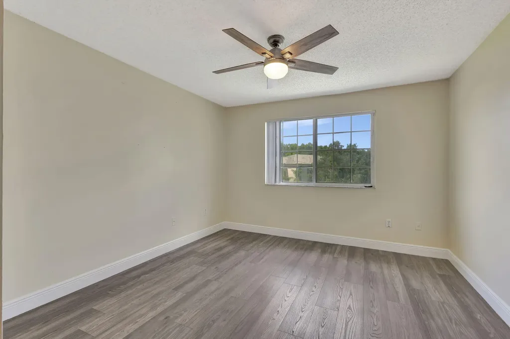 600 N Crestwood Court Court N Royal Palm Beach FL 33411