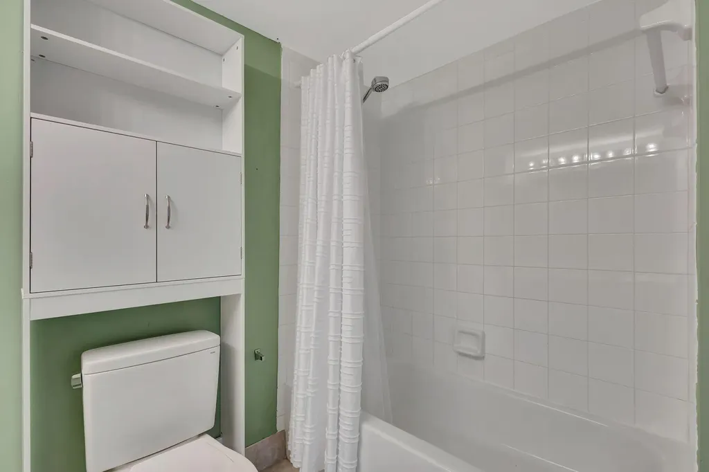 600 N Crestwood Court Court N Royal Palm Beach FL 33411