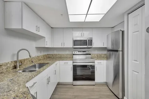600 N Crestwood Court Court N Royal Palm Beach FL 33411