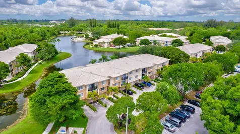 600 N Crestwood Court Court N Royal Palm Beach FL 33411