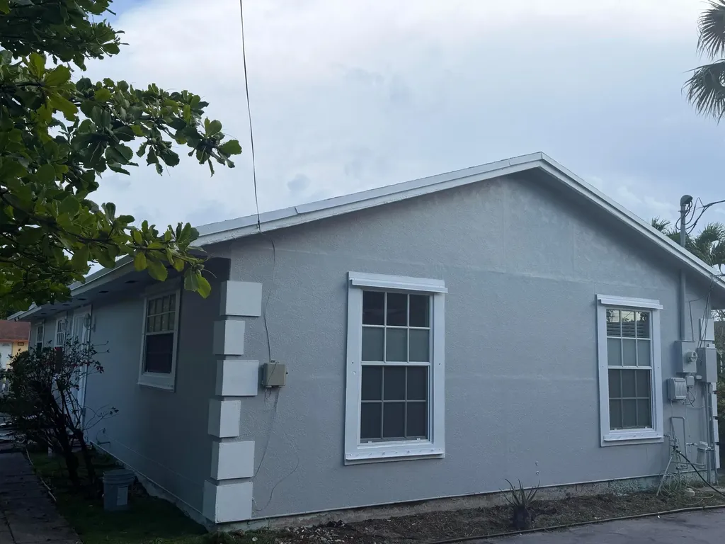 4403 Anna Lane Palm Springs FL 33406