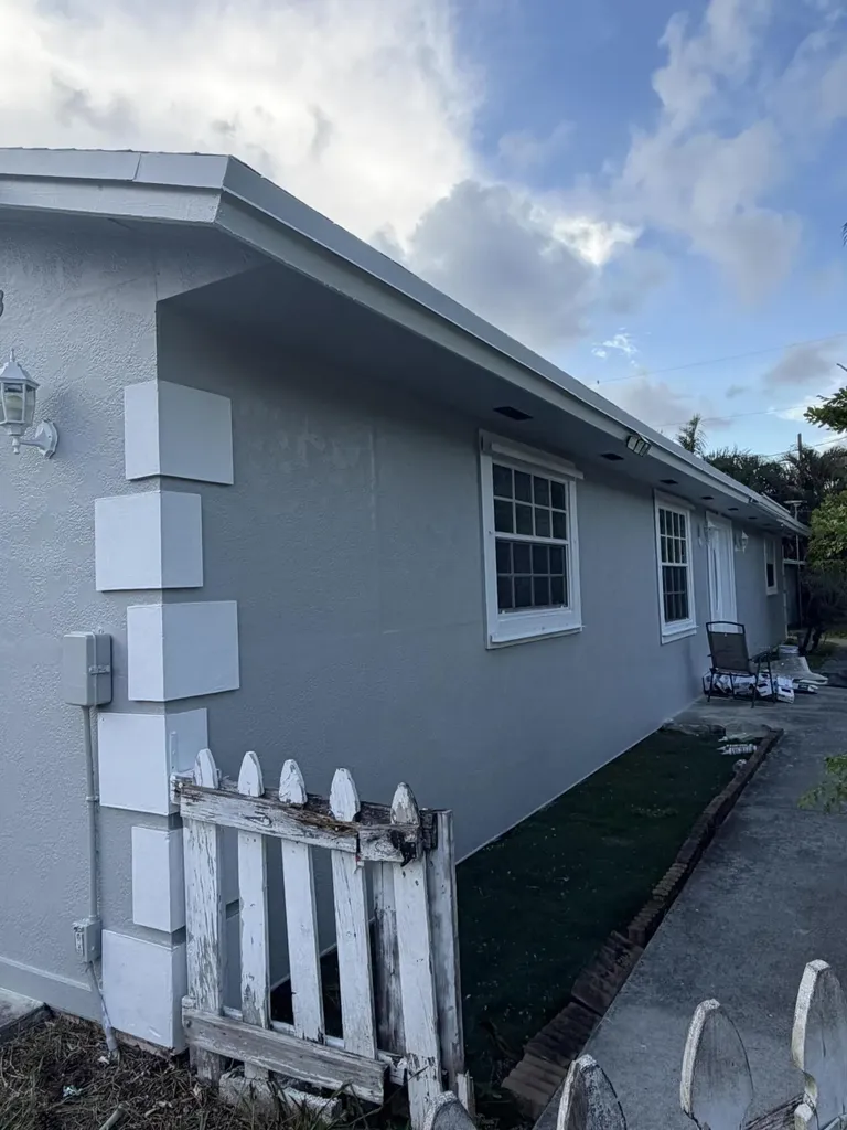 4403 Anna Lane Palm Springs FL 33406
