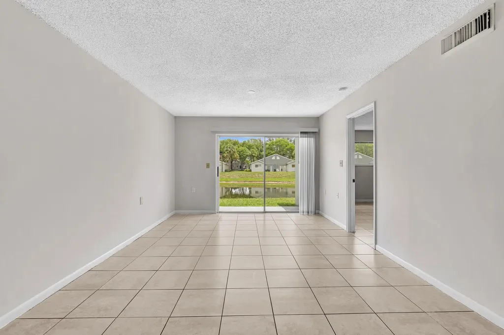 1020 Lake Victoria Drive West Palm Beach FL 33411