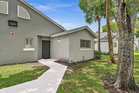 1020 Lake Victoria Drive West Palm Beach FL 33411