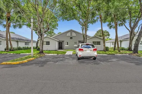 1020 Lake Victoria Drive West Palm Beach FL 33411