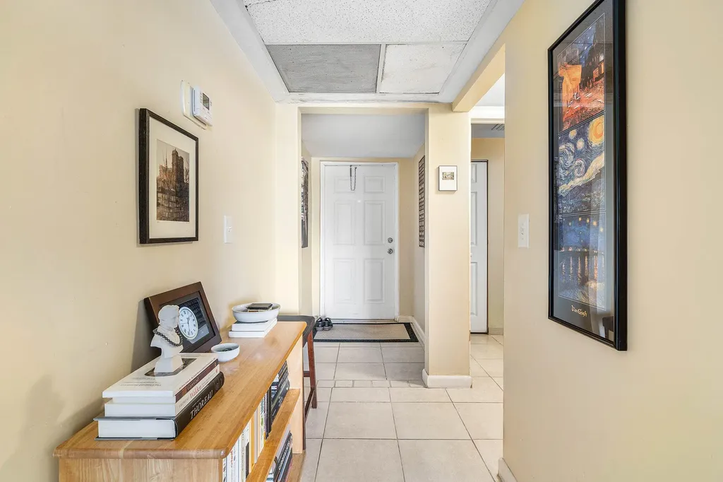 628 Southwind Circle North Palm Beach FL 33408