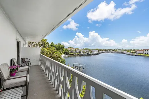 628 Southwind Circle North Palm Beach FL 33408