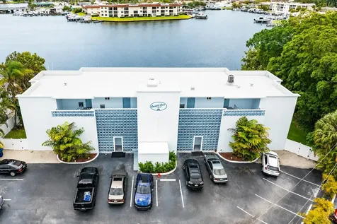 628 Southwind Circle North Palm Beach FL 33408