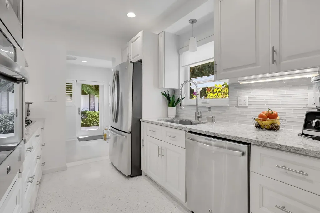 1012 Langer Way Delray Beach FL 33483